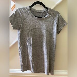 Lululemon swiftly tech